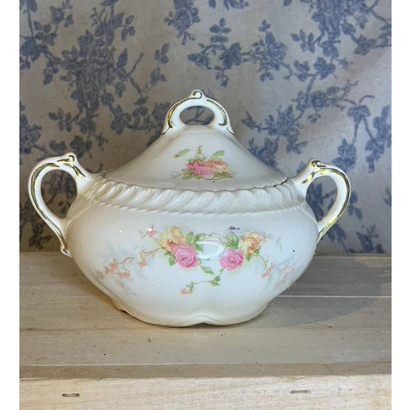 VTG 1940s Royal Gadroon by Harker Lidded Sugar Bowl *Chipped* - Picture 1 of 9